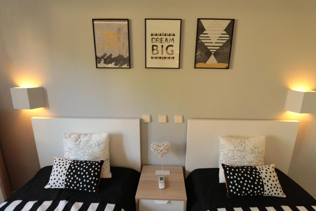 Lovelystay - Cozy 1Br Flat In Alvor With Ac And Balcony Luaran gambar