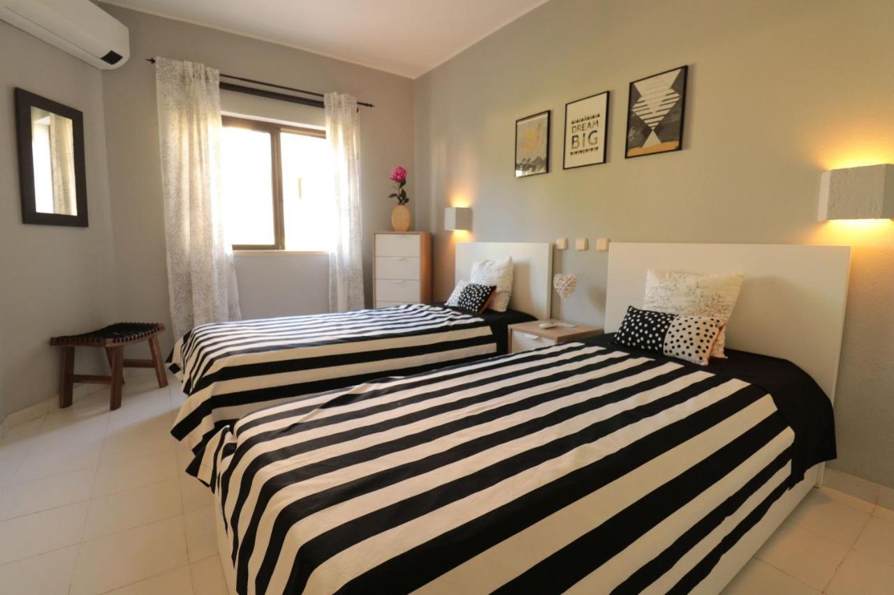 Lovelystay - Cozy 1Br Flat In Alvor With Ac And Balcony Luaran gambar