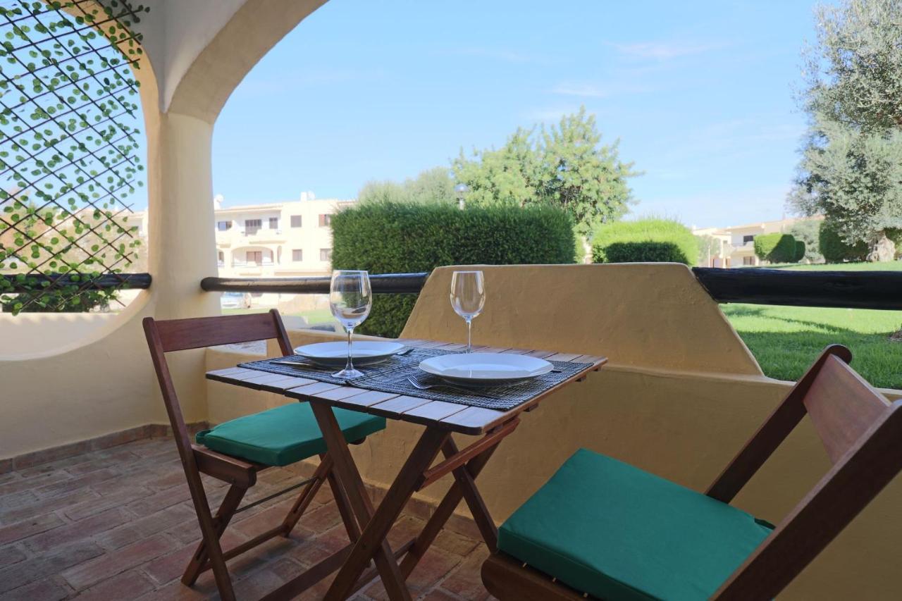 Lovelystay - Cozy 1Br Flat In Alvor With Ac And Balcony Luaran gambar